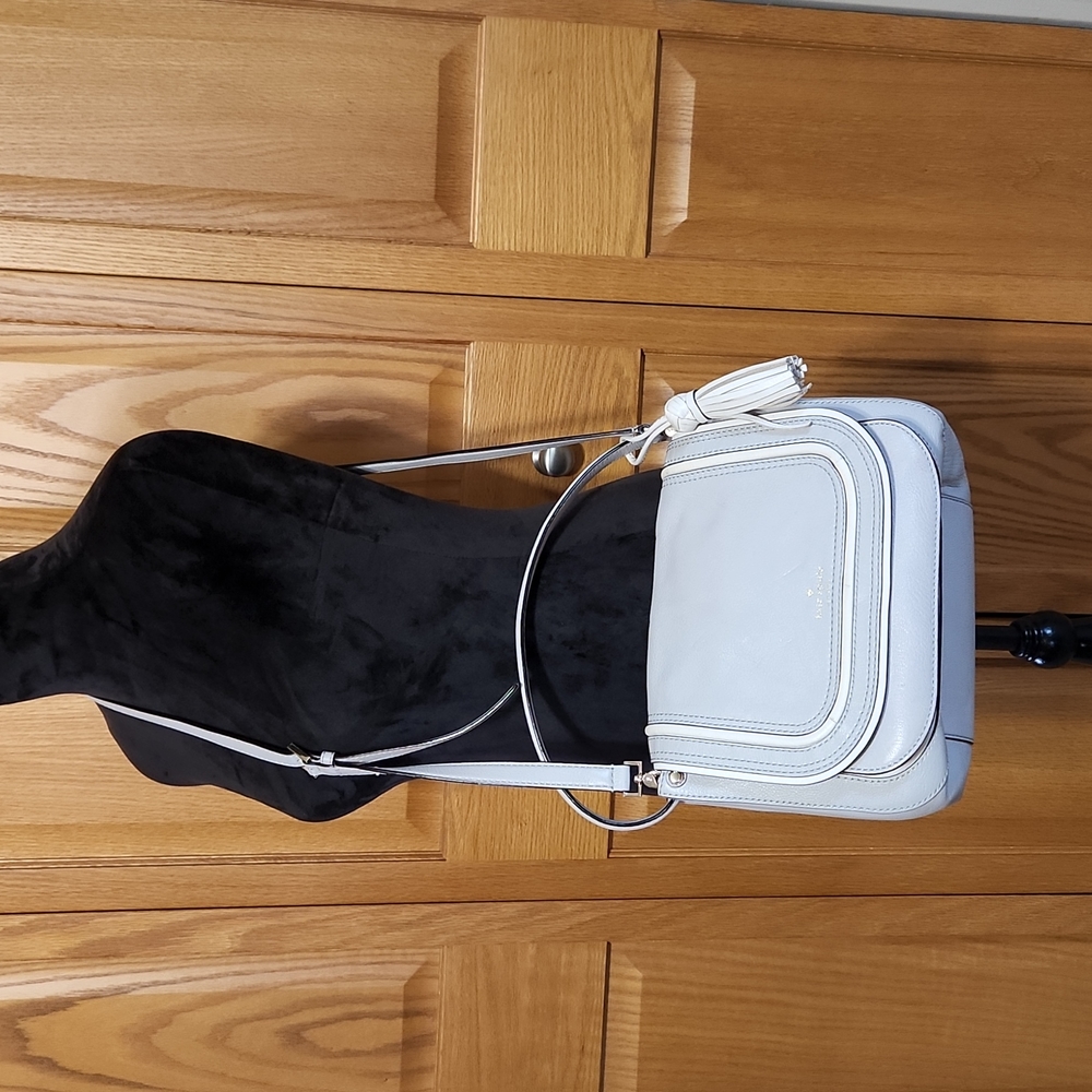 Kate Spade Gray & White Handbag - Picture 3 of 9